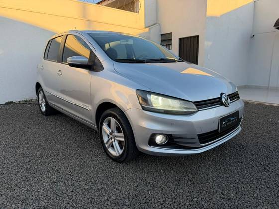 VOLKSWAGEN FOX 1.6 MSI HIGHLINE 16V FLEX 4P MANUAL VOLKSWAGEN FOX 1.6 MSI HIGHLINE 16V FLEX 4P MANUAL